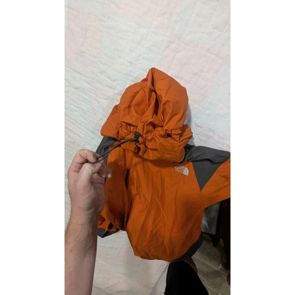 THE NORTH FACE Men's Small Orange Gore-Tex Waterproof Ripstop Rain Jacket Hooded